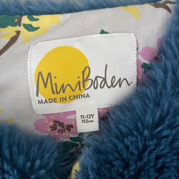 Mini Boden Blue Plush Faux Fur Cozy One Button Vest Cotton Lined Kid Size 11-12Y - Picture 2 of 6